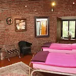 Specht فندق